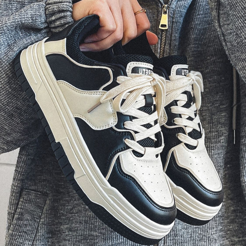 2025 men's shoes breathable casual board shoes male students thick soles increase men's fashion shoes